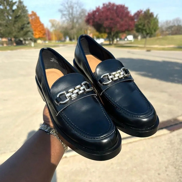 H&M Women’s Black Leather Loafers Size 9 - Picture 1 of 12